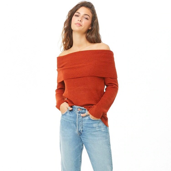 Forever 21 Off the Shoulder Sweater - Picture 4 of 5